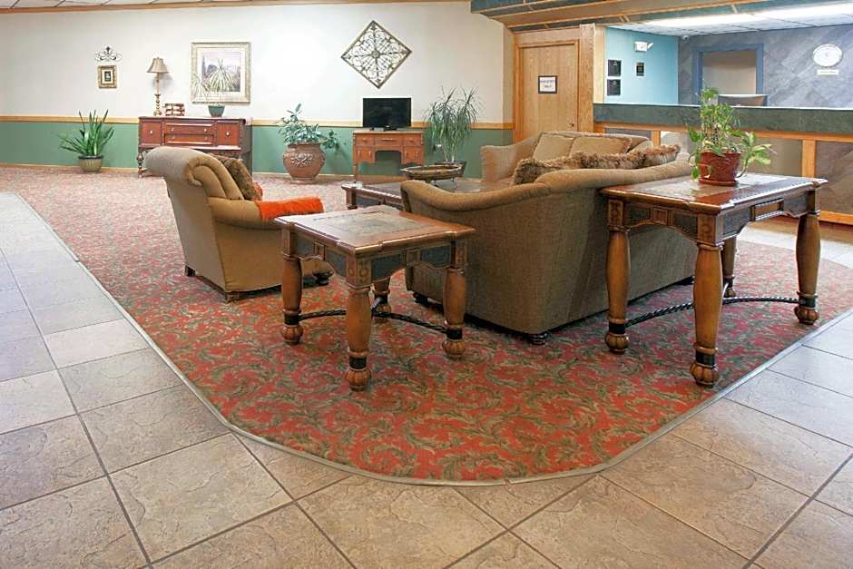 Days Inn by Wyndham Clinton