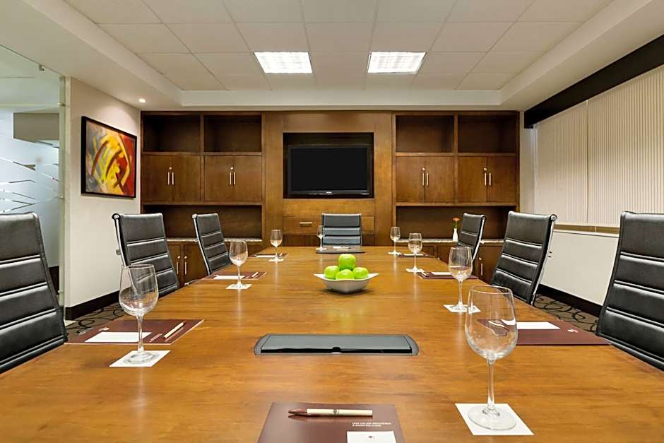 DoubleTree By Hilton Queretaro