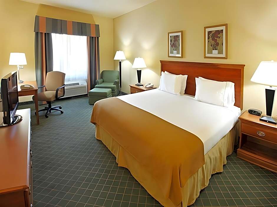 Holiday Inn Express Hotel & Suites Magnolia Lake Columbia By IHG