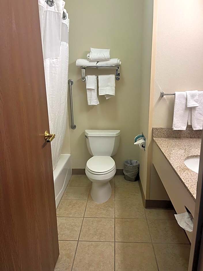 Holiday Inn Express Hotel & Suites Sioux Falls At Empire Mall By IHG