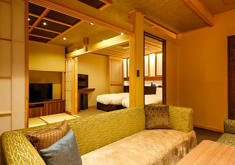 Awaji Hamarikyu Takumi