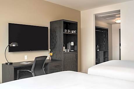 Queen Room with Two Queen Beds