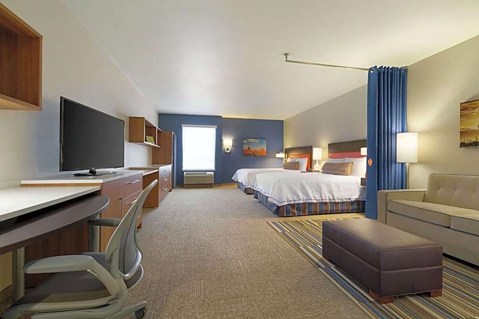 Photo 1 of 8 of Studio 2 Queen Beds, Accessible, Roll in Shower