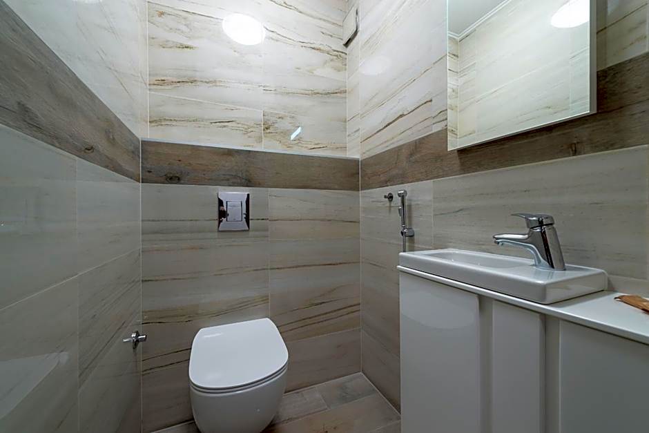 Grand Vitosha Apartments