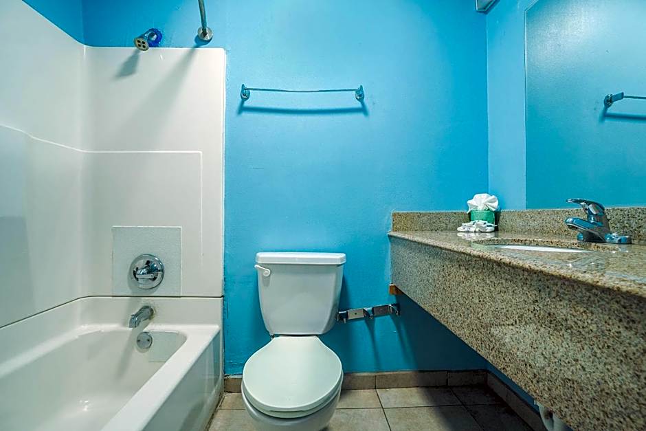 OYO Hotel Midland
