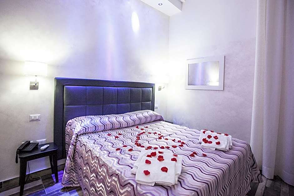 Napoli Garibaldi Square