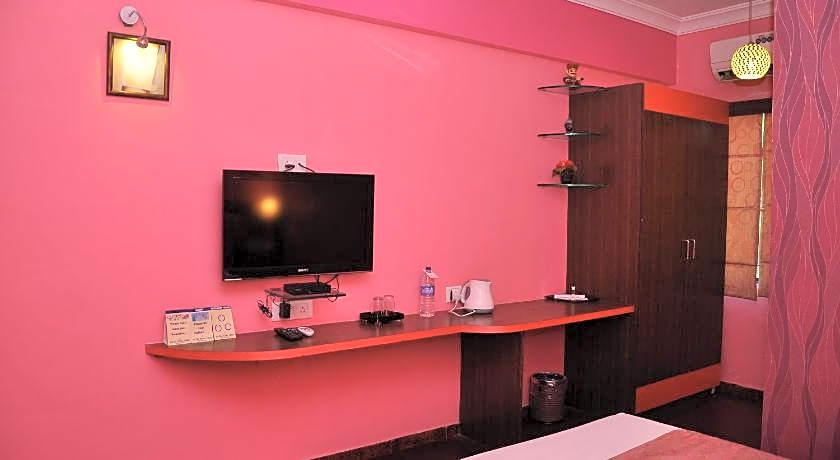 juSTa Sarang Rameswaram