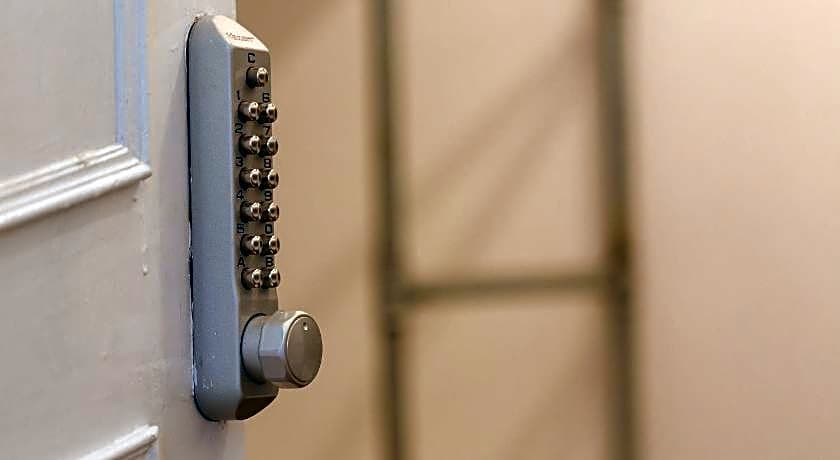 May Rooms Taipei NTU