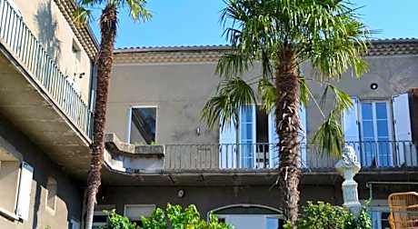 La Maison Jaffran, suite en ville