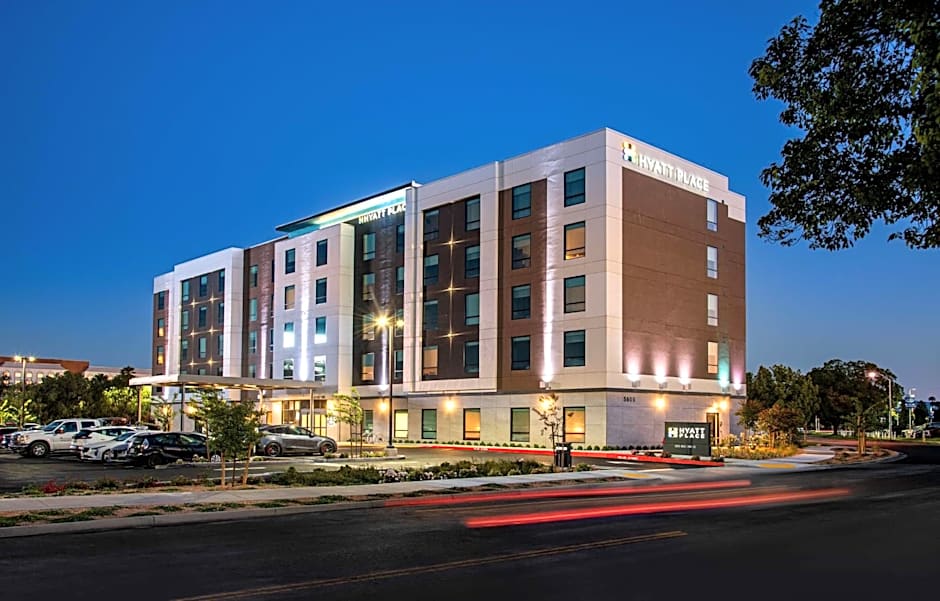Hyatt Place Newark-Silicon Valley