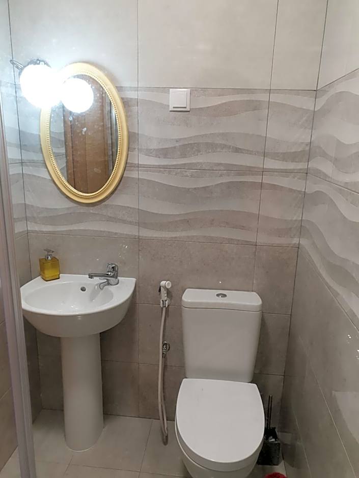 Lisbon Hostel Terminal 4