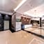 Mallberry Suites Business Hotel
