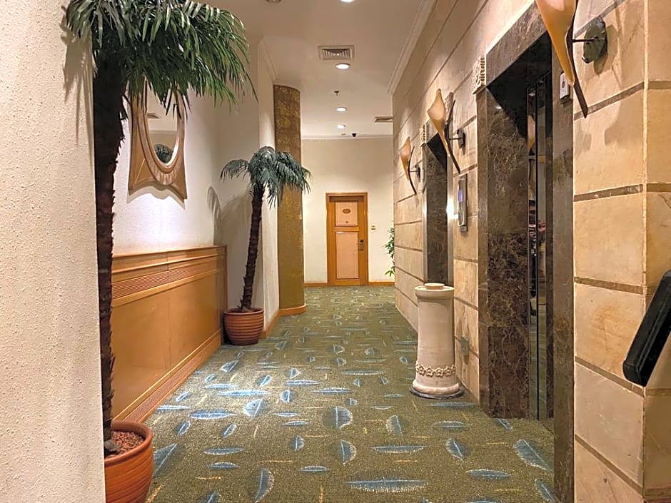 Harmoni Suites Hotel