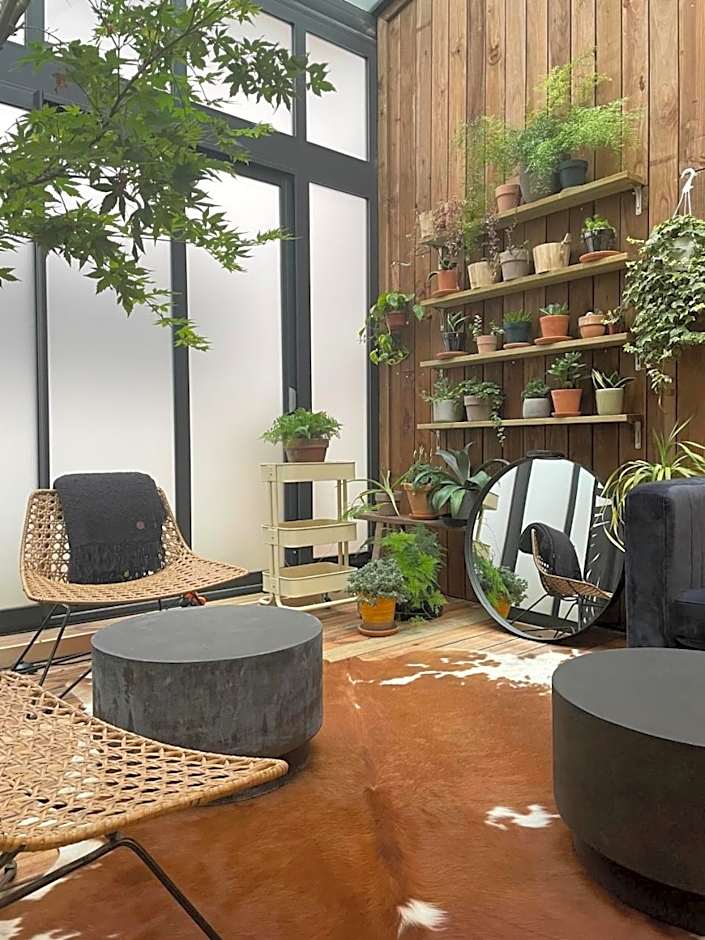 Casa Blanca B&B