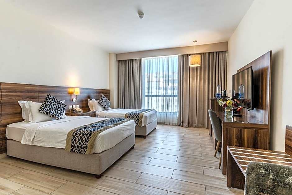 Lacosta Hotel