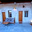 Sarnich Cave Suites