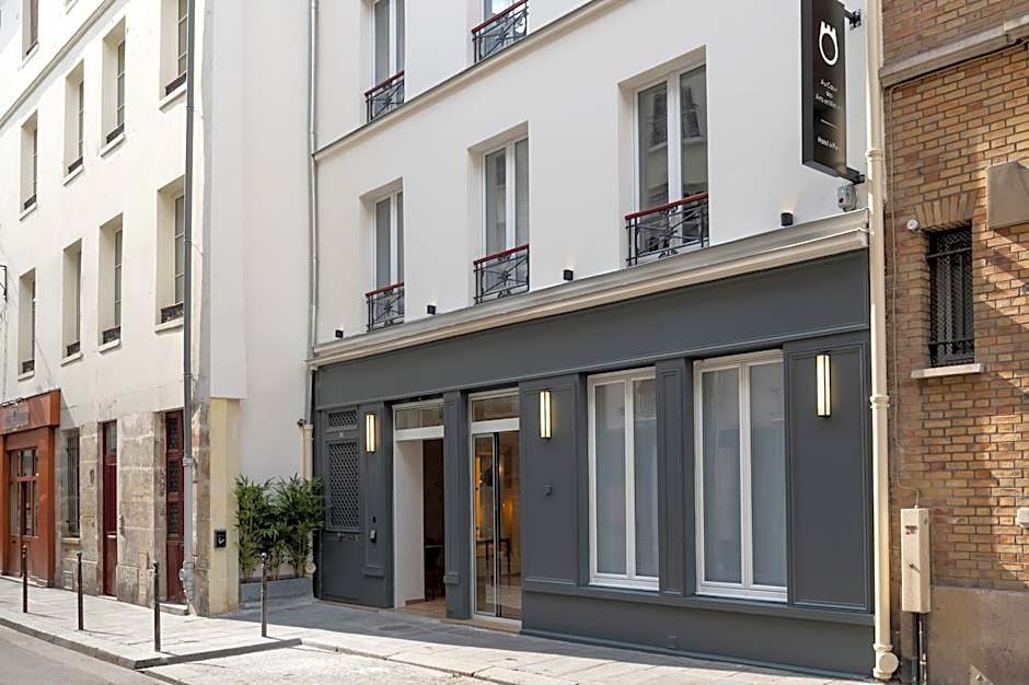 HOTEL AU COEUR DES ARTS ET METIERS