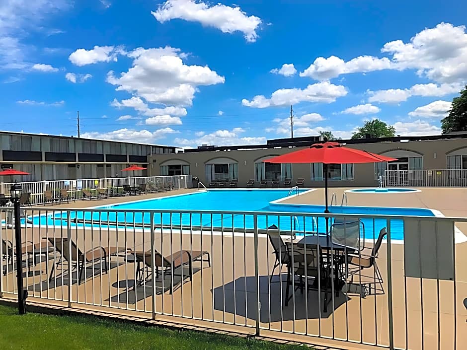 SureStay Plus Hotel by Best Western Lehigh Valley