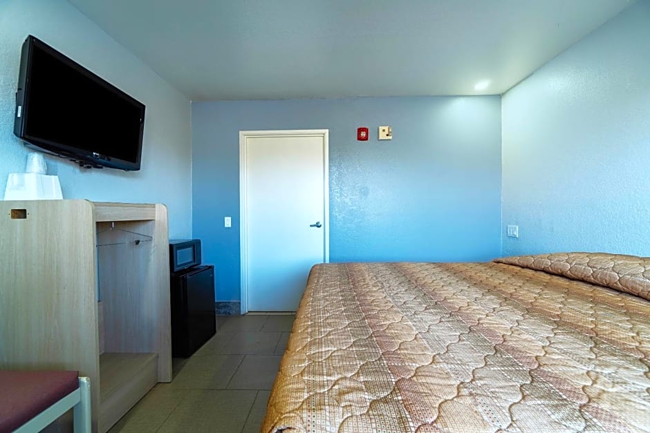 Xpress Inn & Extended Stays