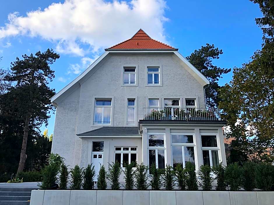 Villa Glanzstoff