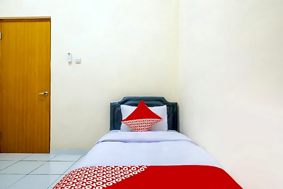 Hotel O Syariah Tasikmalaya Near Universitas Siliwangi Formerly Siliwangi Guest House