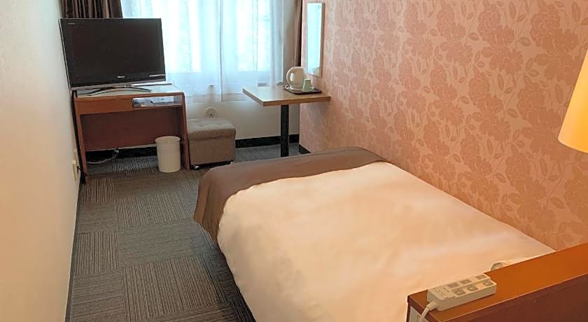 Tokyo Plaza Hotel