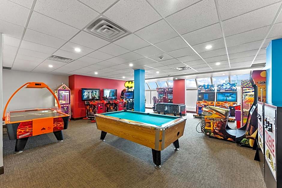 Ramada By Wyndham, Niagara Falls Near Fallsview District