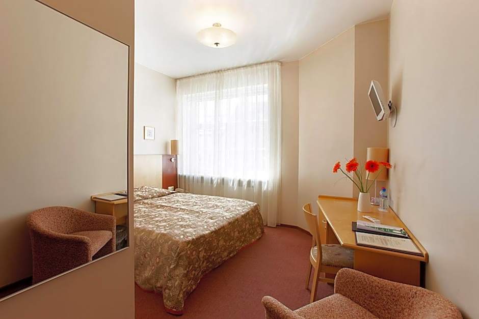Hotel Edvards