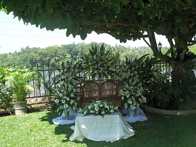 Asian Jewel Boutique Hotel