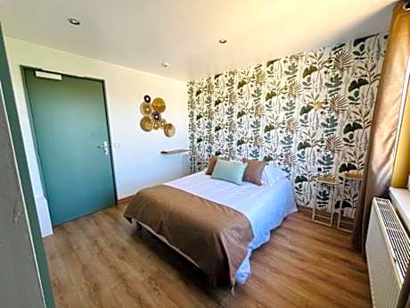 Double Room with Private Bathroom