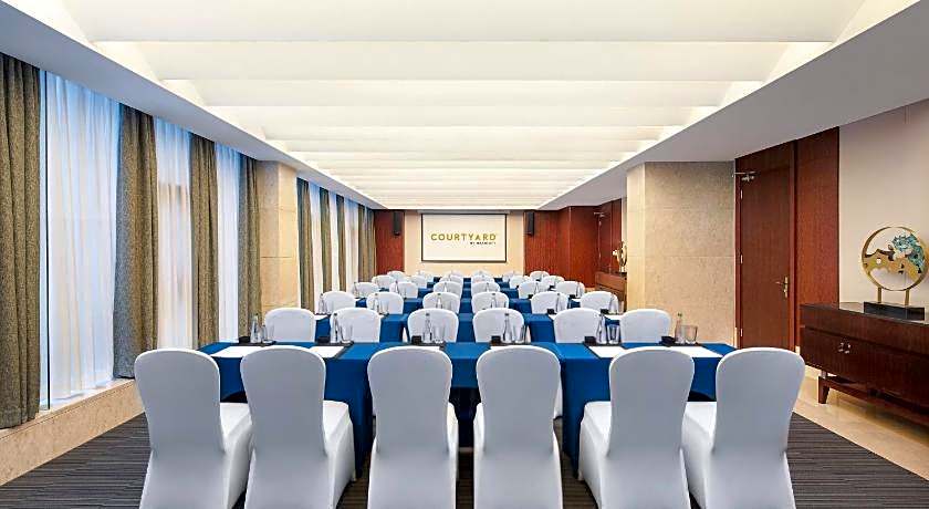 Courtyard by Marriott Wuxi Lihu Lake