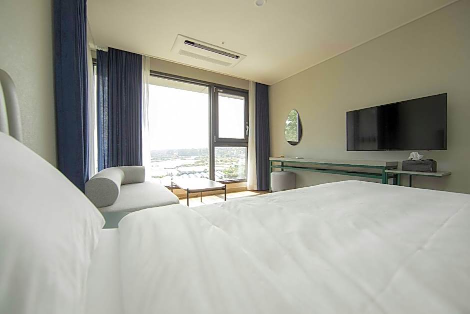 Hotel Seogwipean