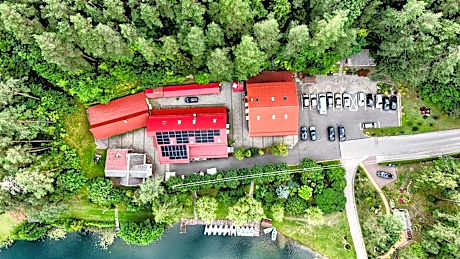 Family Room with Lake View