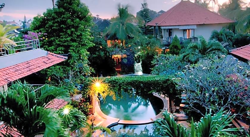 Kusnadi Hotel