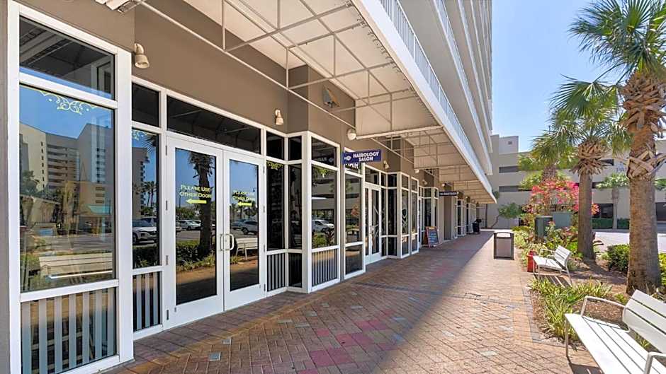 Laketown Wharf 1037