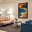 DoubleTree Suites By Hilton Naples