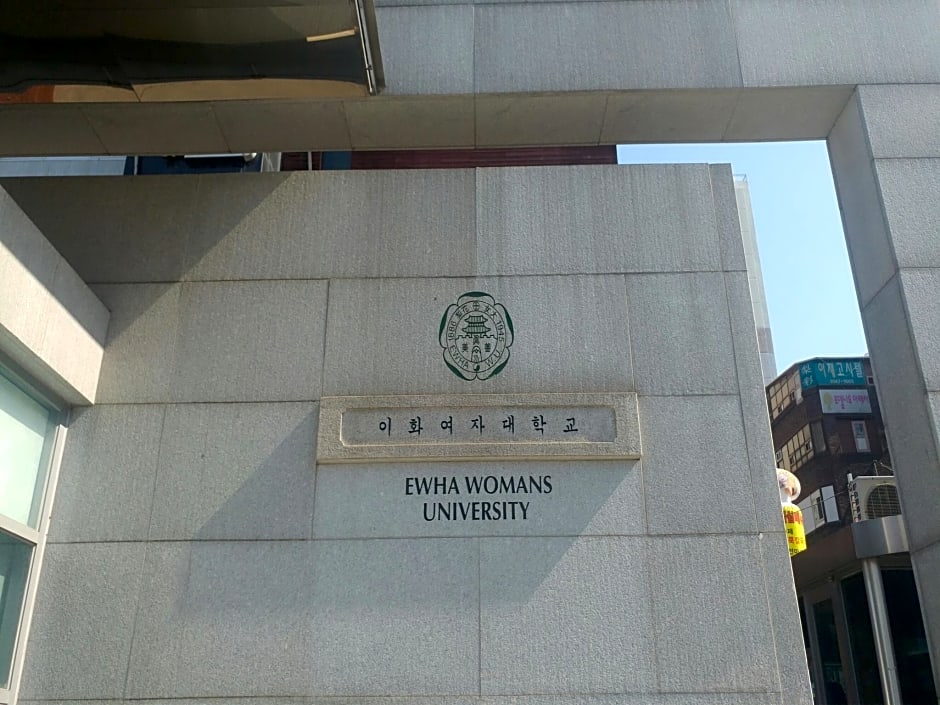Seoul Grand ﻿Hostel EWHA Univ.