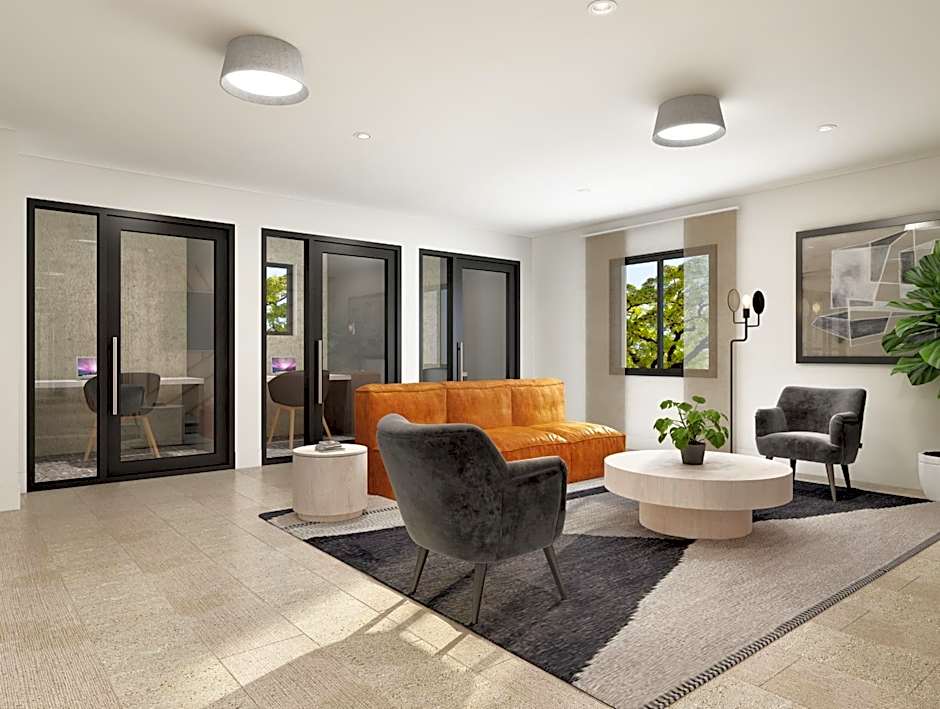 Residences at Solomon Pond