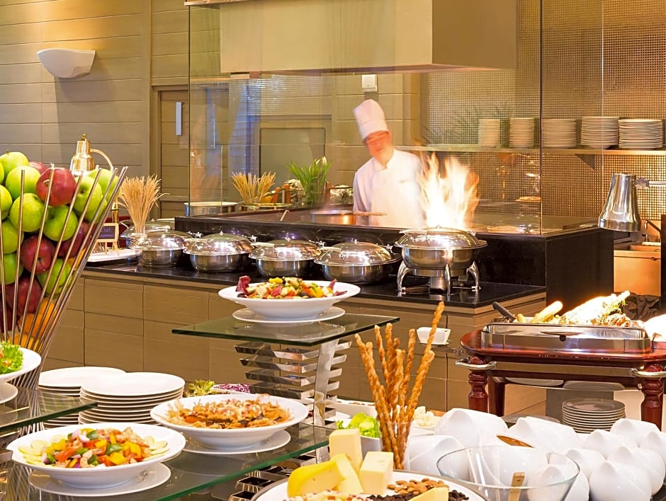 Mercure Bangkok Siam Hotel