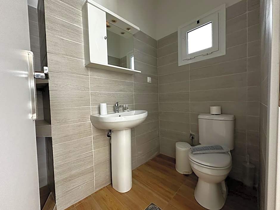 Skiathos Hills Studios