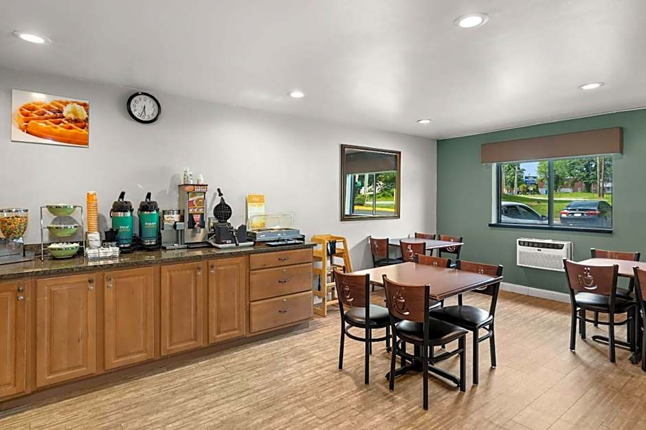 Quality Inn Atlanta Airport-Central