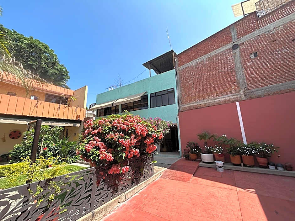 Casa de las Palmas Guest House