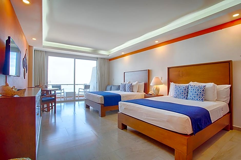 The Paramar Beachfront Boutique Hotel With Breakfast Included - Downtown Malecon