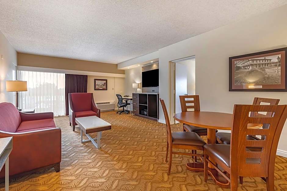 Best Western Plus Thousand Oaks Inn