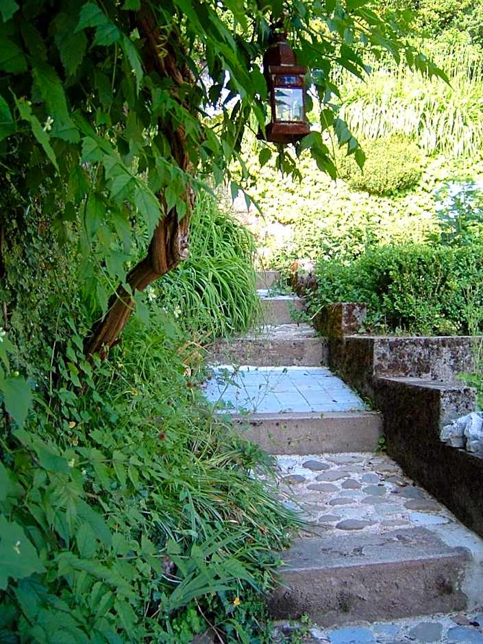 Villa le Lac - Cottage au bord du Lac d' Annecy - chambres -