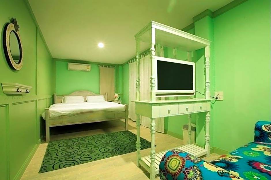 The Royal Chiangkhan Boutique Hotel