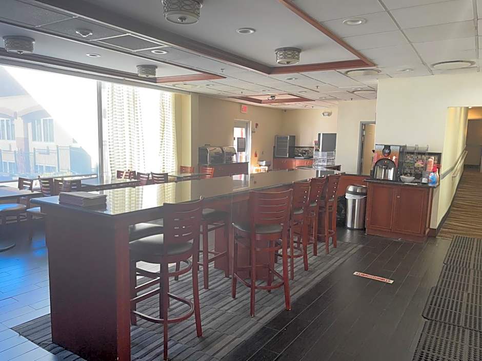 Hamden Hotel and Suites HAMDEN - NEW HAVEN