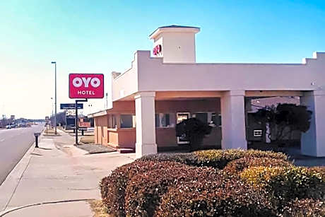 OYO Hotel Elk City OK Route 66
