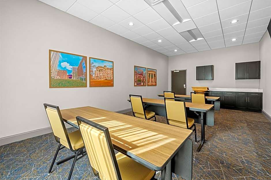 Hampton Inn & Suites By Hilton Knightdale Raleigh
