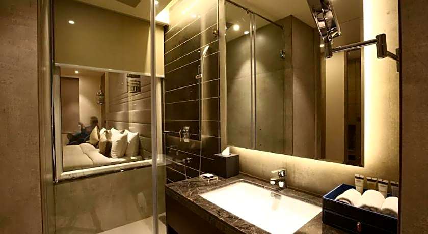 Radisson Blu Towers Kaushambi Delhi NCR